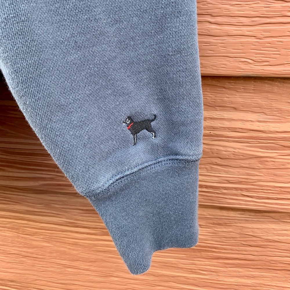 The Black Dog Navy Blue Crewneck Sweatshirt with Black Dog Graphic - Picture 5 of 11